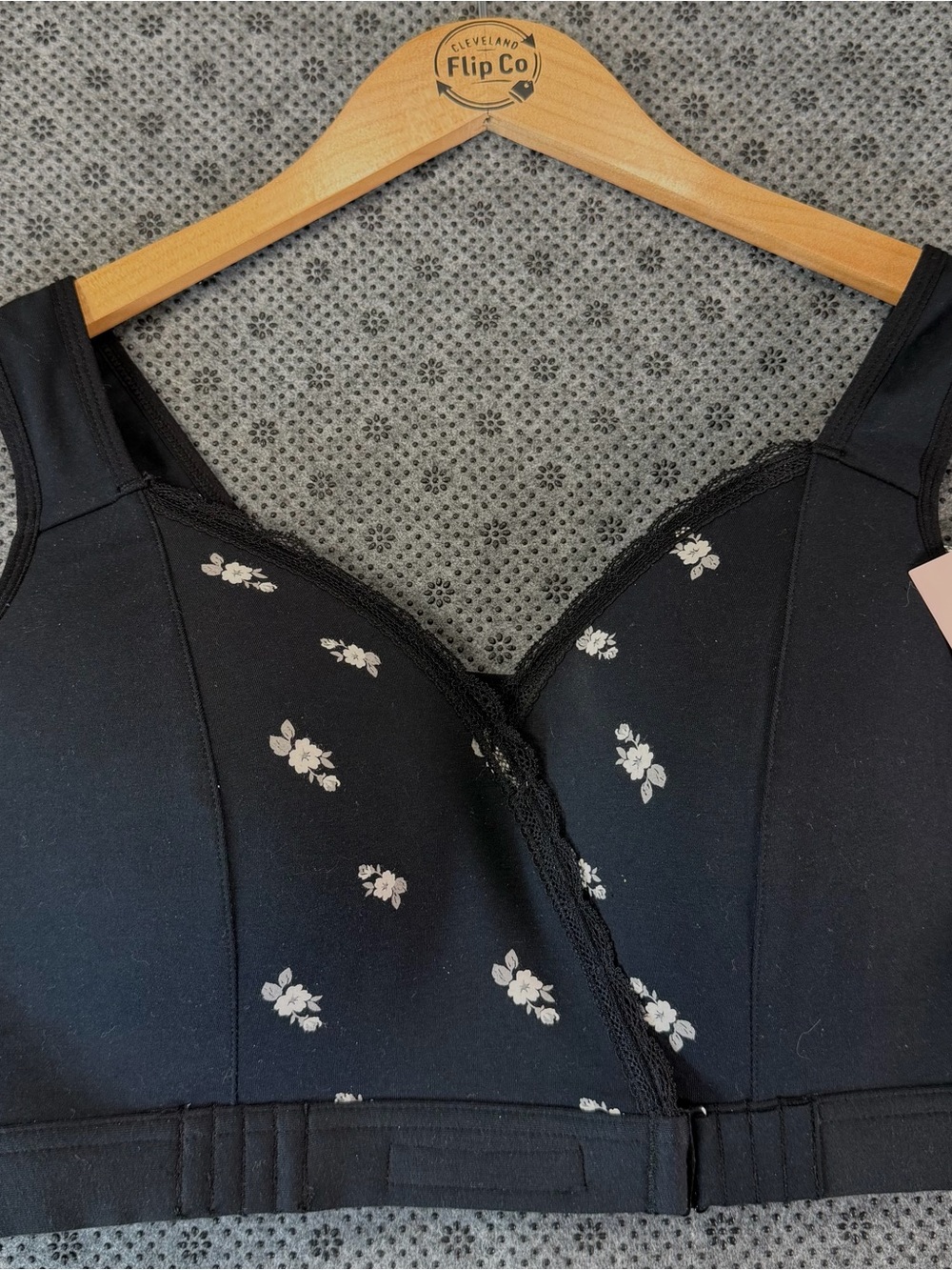 Black Floral Lace-Trim Comfort Bra